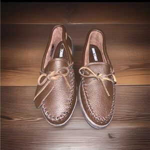 Minnetonka Women's Moosehide Hardsole Chocolate Moose Brown Moccasins 8 492 NWOT